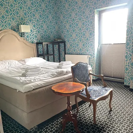 Cocorico Old Town Adults Only Bed & Breakfast