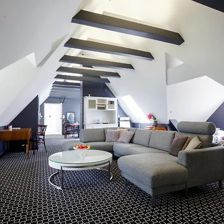 Bed & Breakfast Cocorico Old Town Adults Only